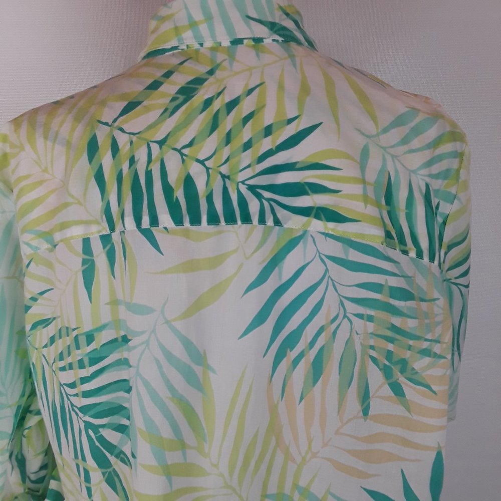 2 PC Liz Claiborne Top & Erika Capris - Picture 6 of 12